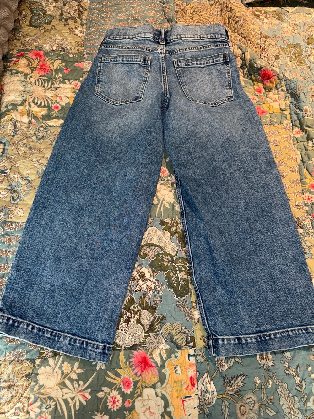 Banana Republic Premium Denim-Wide Leg Medium Blue Denim Jeans